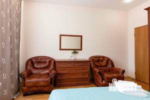 2-к квартира, посуточно, 60м2, 1/1 этаж