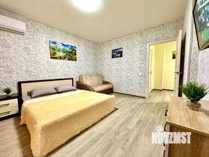 1-к квартира, посуточно, 45м2, 21/22 этаж