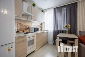 1-к квартира, посуточно, 35м2, 2/18 этаж