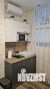 Студия квартира, посуточно, 18м2, 1/3 этаж