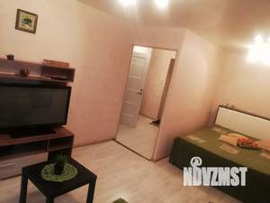 1-к квартира, посуточно, 40м2, 3/9 этаж