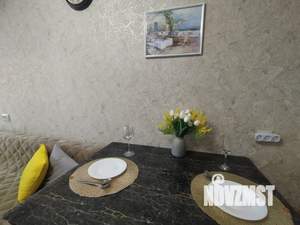 1-к квартира, посуточно, 40м2, 8/10 этаж