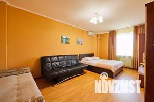 1-к квартира, посуточно, 72м2, 12/22 этаж