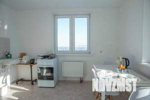 2-к квартира, посуточно, 56м2, 18/25 этаж