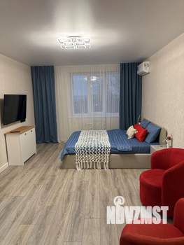 1-к квартира, посуточно, 39м2, 8/10 этаж