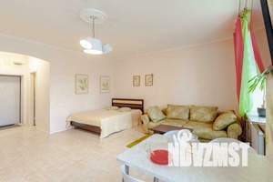 1-к квартира, посуточно, 40м2, 8/10 этаж