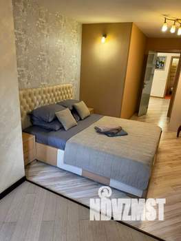 2-к квартира, посуточно, 67м2, 3/16 этаж