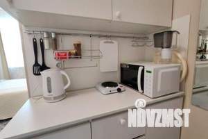 1-к квартира, посуточно, 13м2, 2/5 этаж