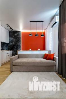 1-к квартира, посуточно, 37м2, 8/24 этаж