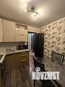 1-к квартира, посуточно, 35м2, 3/3 этаж