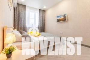 1-к квартира, посуточно, 35м2, 10/25 этаж