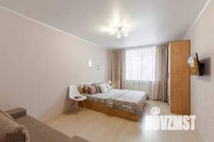 1-к квартира, посуточно, 35м2, 1/3 этаж