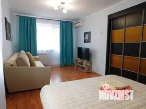 1-к квартира, посуточно, 36м2, 4/5 этаж