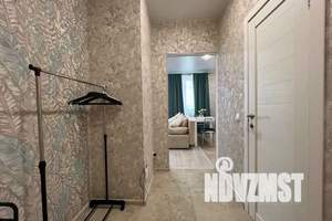 1-к квартира, посуточно, 35м2, 7/25 этаж