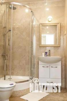 1-к квартира, посуточно, 42м2, 1/18 этаж