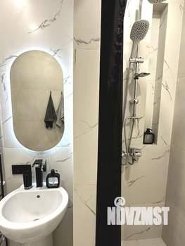 1-к квартира, посуточно, 42м2, 1/1 этаж