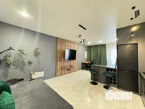 Студия квартира, посуточно, 43м2, 1/3 этаж