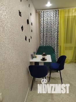 Студия квартира, посуточно, 36м2, 13/23 этаж