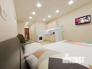 1-к квартира, посуточно, 36м2, 18/25 этаж