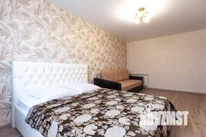 1-к квартира, посуточно, 35м2, 4/9 этаж