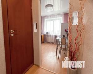 1-к квартира, посуточно, 35м2, 9/9 этаж