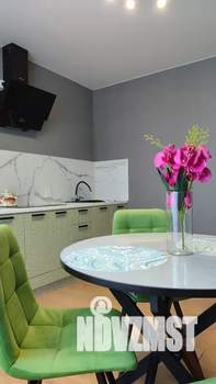 1-к квартира, посуточно, 37м2, 8/22 этаж