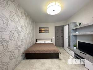 1-к квартира, посуточно, 37м2, 10/25 этаж