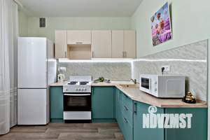 1-к квартира, посуточно, 48м2, 3/16 этаж