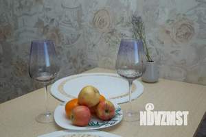 1-к квартира, посуточно, 63м2, 1/1 этаж