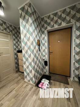 1-к квартира, посуточно, 40м2, 1/21 этаж