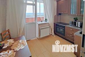 1-к квартира, посуточно, 42м2, 10/19 этаж