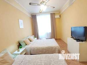 2-к квартира, посуточно, 20м2, 1/1 этаж