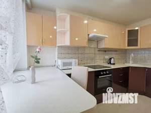 Студия квартира, посуточно, 38м2, 23/24 этаж