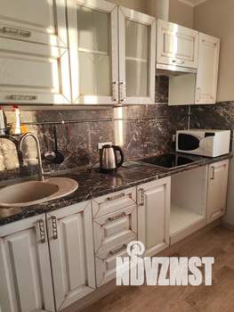 1-к квартира, посуточно, 40м2, 18/25 этаж