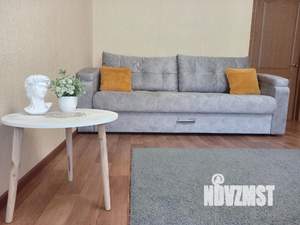 1-к квартира, посуточно, 52м2, 1/1 этаж