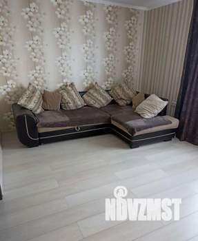 Студия квартира, посуточно, 65м2, 14/18 этаж