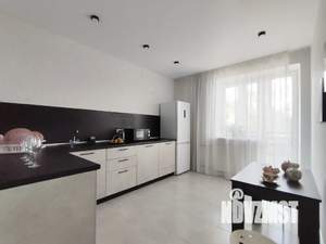 1-к квартира, посуточно, 42м2, 4/16 этаж