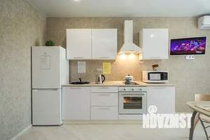 1-к квартира, посуточно, 40м2, 8/17 этаж