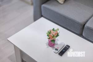 Студия квартира, посуточно, 42м2, 18/30 этаж