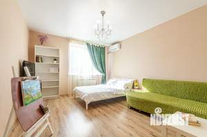 1-к квартира, посуточно, 50м2, 1/1 этаж
