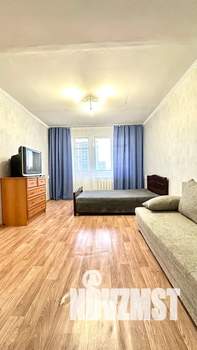 1-к квартира, посуточно, 35м2, 5/9 этаж