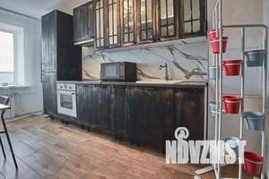 1-к квартира, посуточно, 42м2, 8/10 этаж