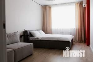 1-к квартира, посуточно, 45м2, 18/24 этаж