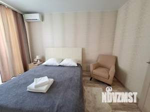 1-к квартира, посуточно, 36м2, 1/1 этаж