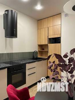1-к квартира, посуточно, 40м2, 6/22 этаж