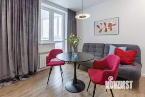 1-к квартира, посуточно, 40м2, 1/1 этаж