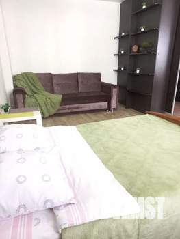 1-к квартира, посуточно, 35м2, 5/9 этаж