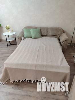 1-к квартира, посуточно, 38м2, 2/10 этаж