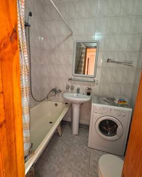 1-к квартира, на длительный срок, 35м2, 4/4 этаж