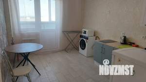 1-к квартира, посуточно, 36м2, 13/23 этаж